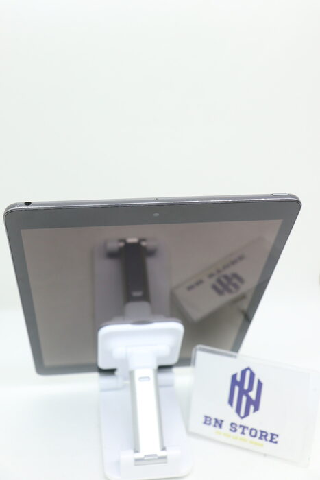 Ipad Gen 9 2021 10.2in 64GB Like New 98%. WR19V Ipad Gen 9 2021 10.2in 64GB Like New 98%. WR19V