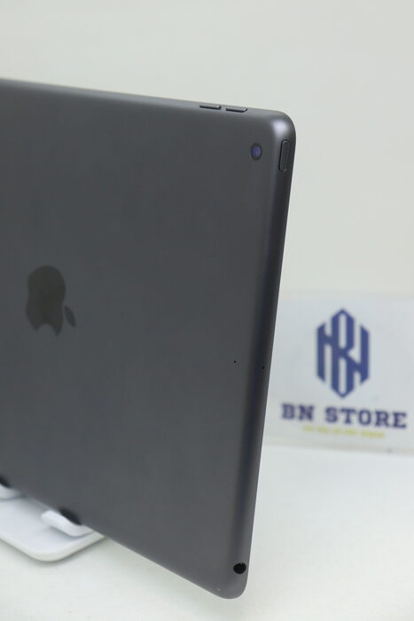 Ipad Gen 9 2021 10.2in 64GB Like New 98%. 6K6YC Ipad Gen 9 2021 10.2in 64GB Like New 98%. 6K6YC